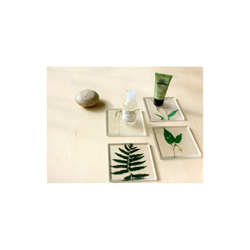 TU004A Amenity Tile Slim Pale Leaf
